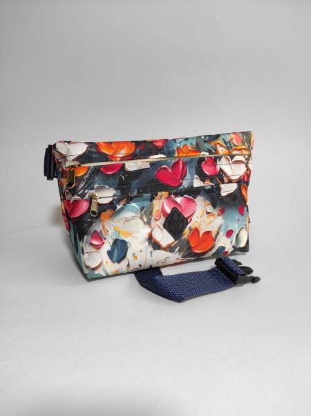 Borsetă "Black Hole" (în stoc)